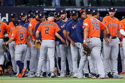 rangers vs astros live